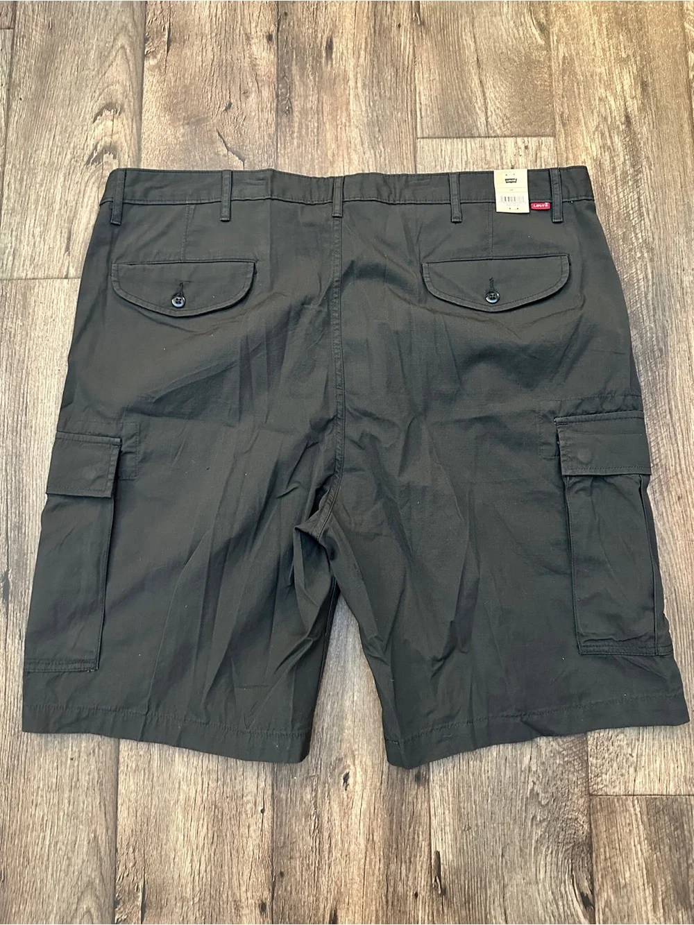 Levis Carrier Cargo 100% Cotton Shorts Men’s Size 44 Dark Gray